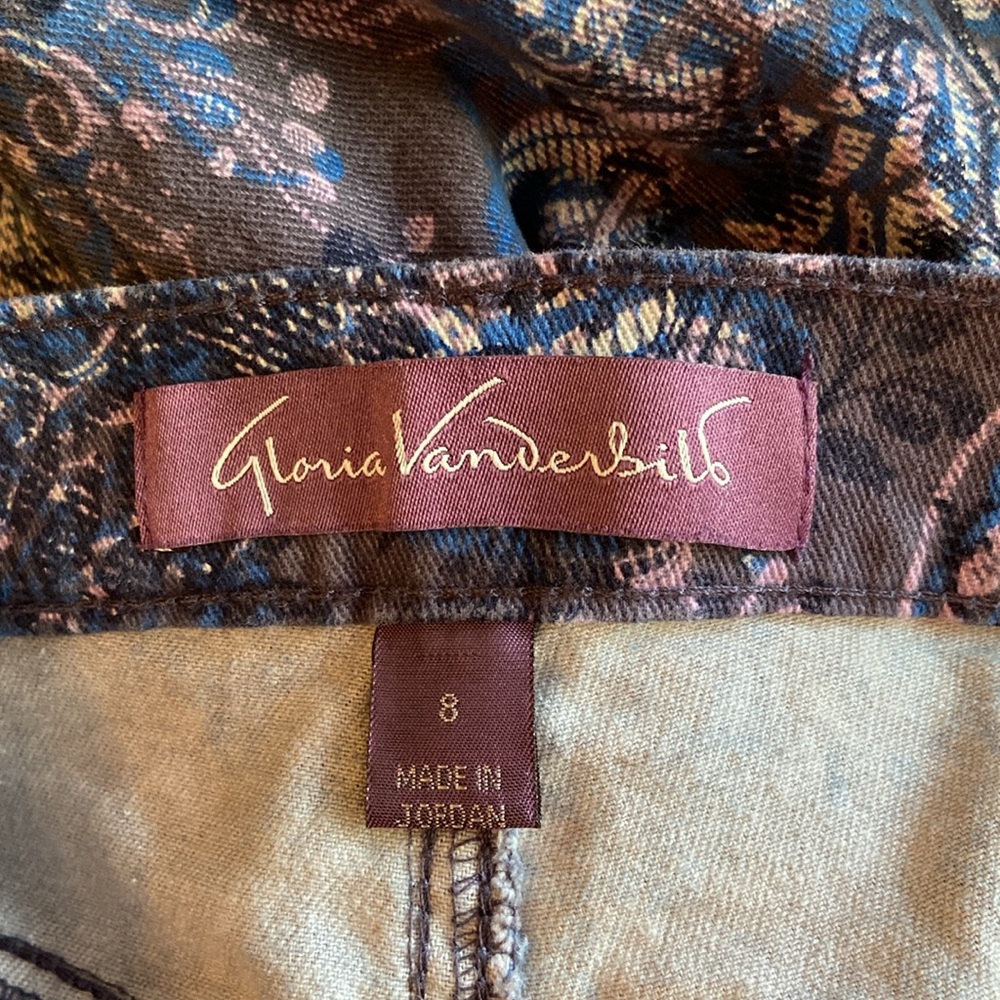 Gloria Vanderbilt Amanda High Rise Jeans. Size 8 - Picture 10 of 12